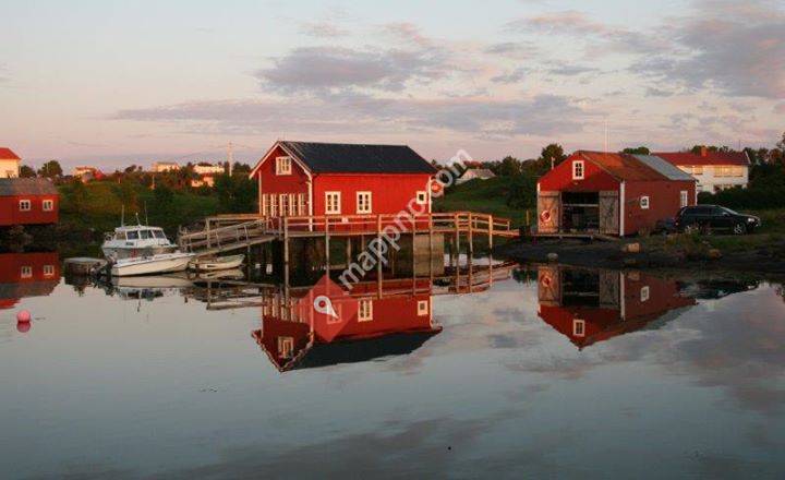 Brygga og Naustet