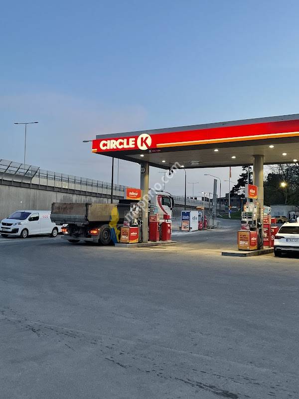 Circle K Stockholm Midsommarkransen