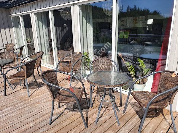 Dijam Restaurant & Café