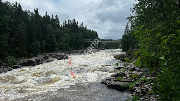 Formofossen rasteplass