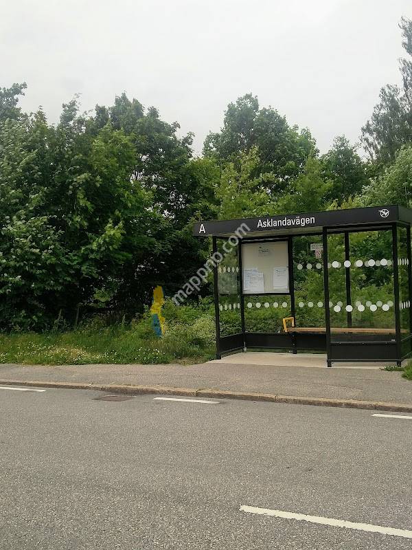 Fristad Asklandavägen