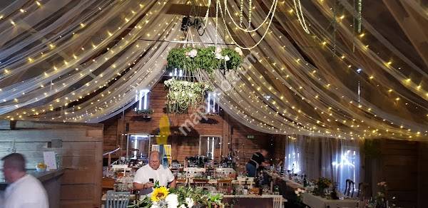 Gästgiveriet Restaurang & café, på världsarvsgården Gästgivars