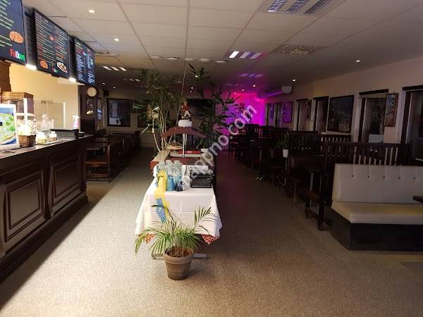 Grill & Pizzeria Falken