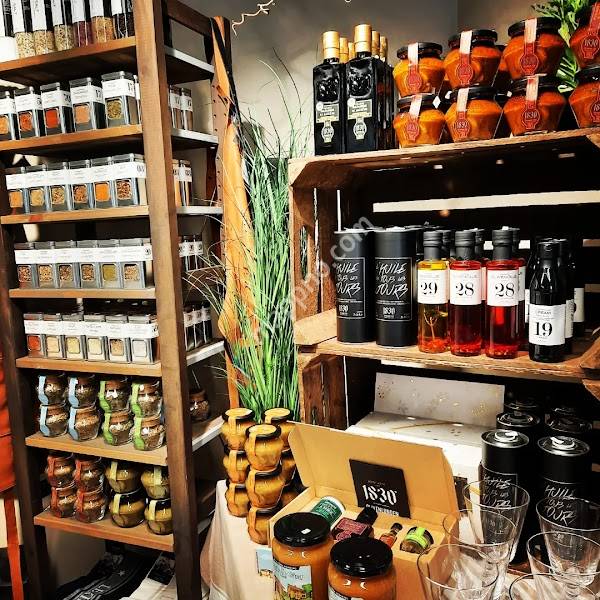 Grosvold Møbler og Interiør AS