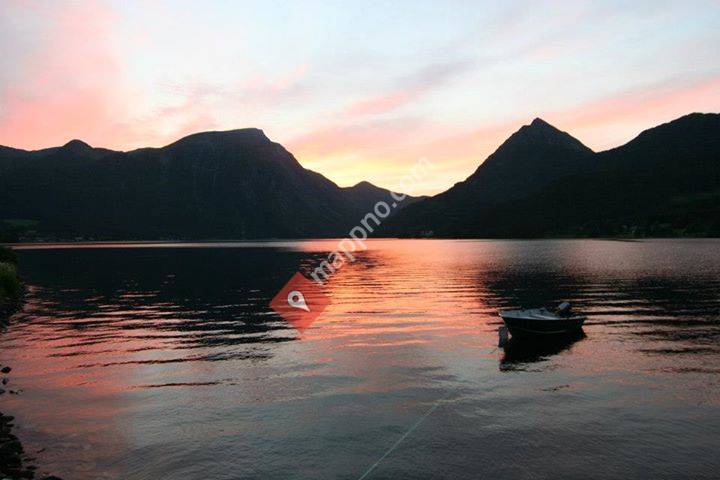 Helset Hytter og Camping