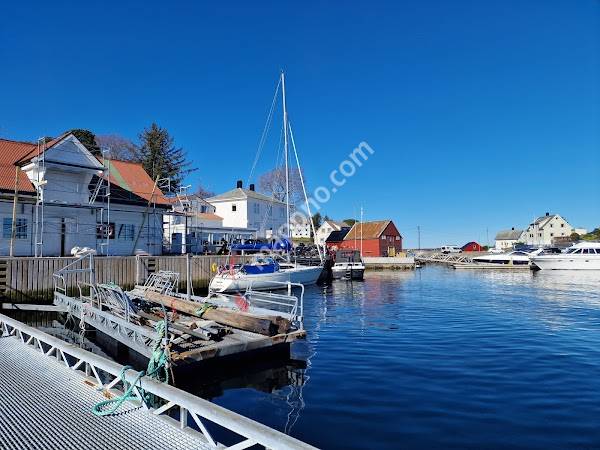 Herdla ferie og fritid AS