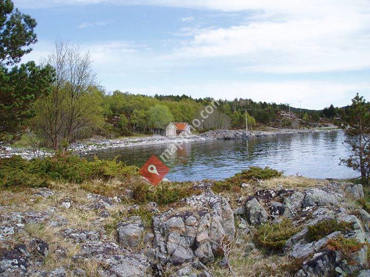 HITRA Sjønære tomter.