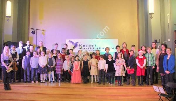 Kolibri Musikkakademi- musikkskole Stavanger. Pianoundervisning, fiolin og celloundervisning