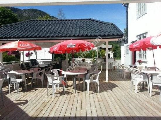 Lis Fortuna Restaurant Og Kafe