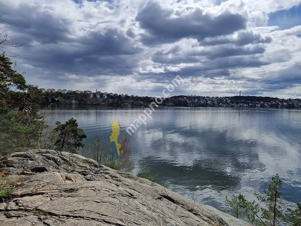Ålstensängen beach