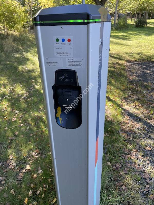 Mer Charging Station