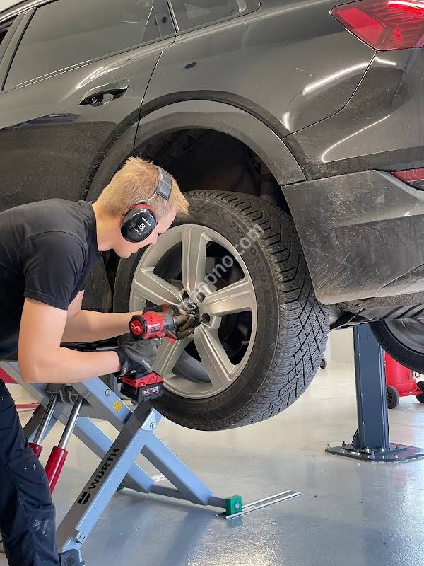 Motoring Bilverksted Sjekkpunkt