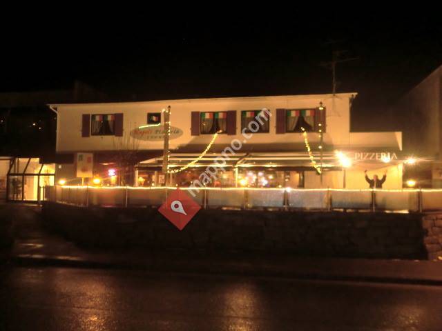 Napoli Pizzeria -Stryn