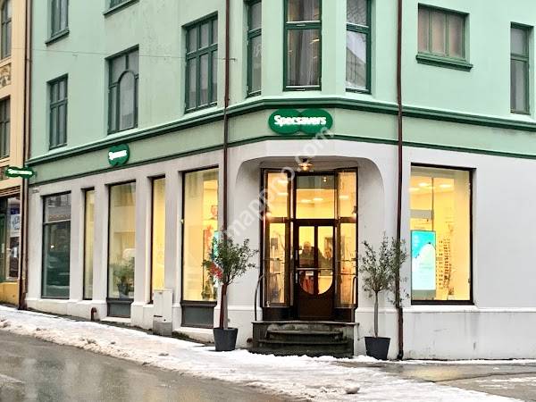 Optiker Nelvik Ålesund As