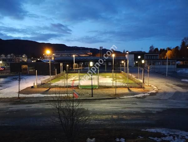 Orkanger ungdomsskole