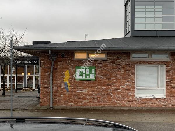 Östratornskolan