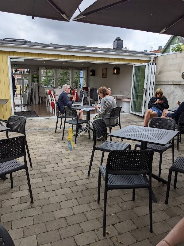 Parkis Cafe