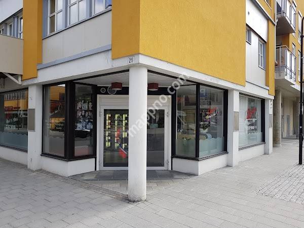 Queen Nail & Hair AS