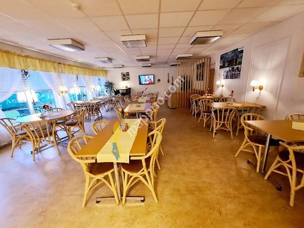 Restaurang och Pizzeria Emåbaren