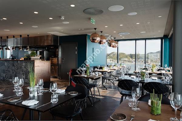 ROAST Restaurant & Bar