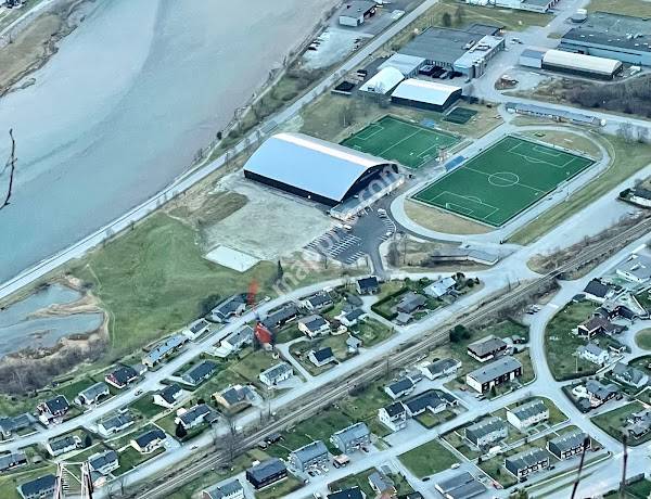 ROMSDALSHALLEN parkering