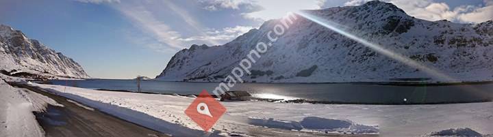 Skjelfjorden Hostel Lofoten