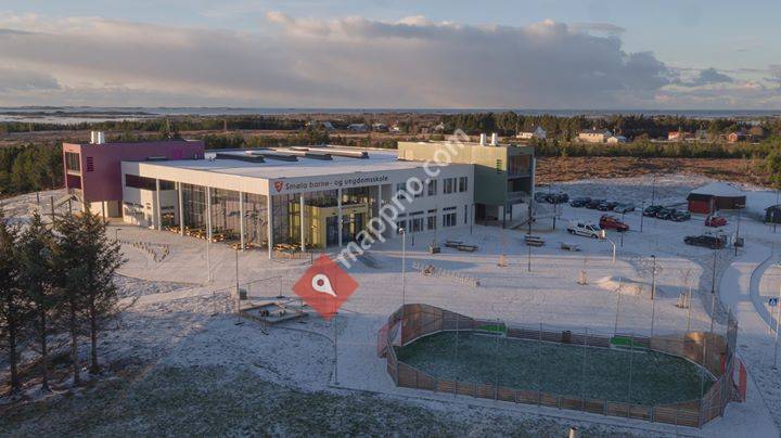 Smøla ungdomsskole