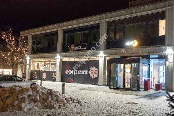 Sogn og Fjordane jordskifterett, rettssted Sogndal