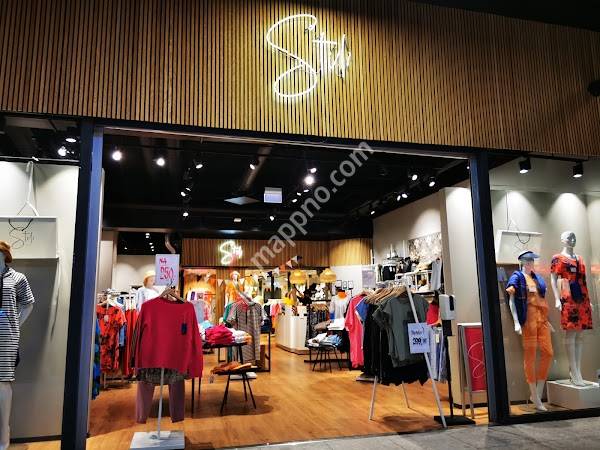 STILI I Klær for kvinner, Strømmen Storsenter