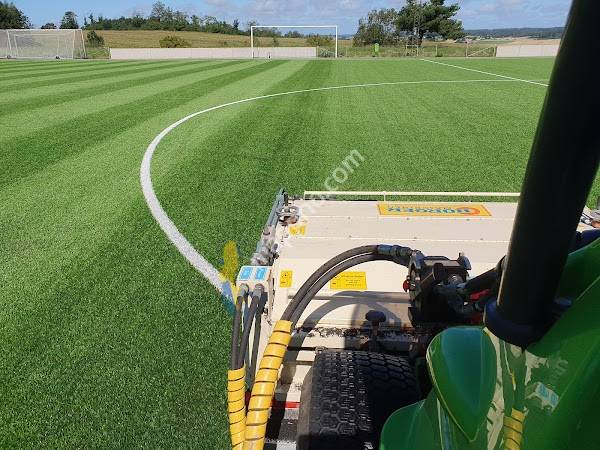 Svensk konstgräsrengörning