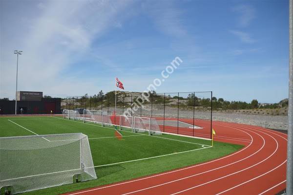 Toftøy idrettsanlegg