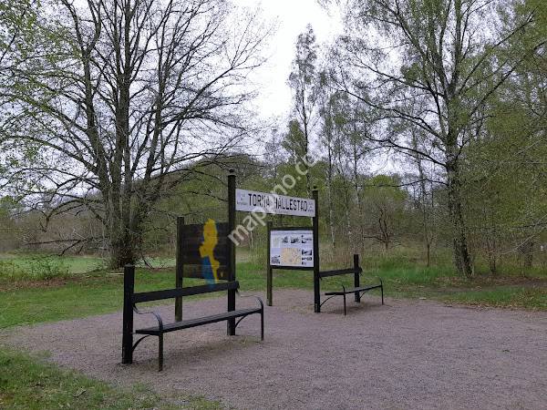 Torna Hällestad Station