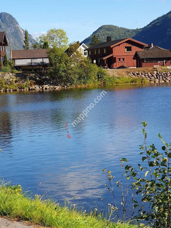 Ungdom hus Elvarheim