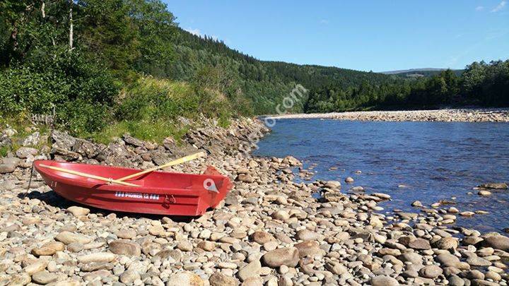 Wilmannsøien - laksefiske i Gaula/salmon fishing in Gaula.